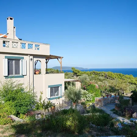 Flora Views Exciting Imagination, 2 Villa