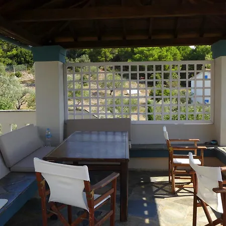 Villa Flora Views Exciting Imagination, 2 *